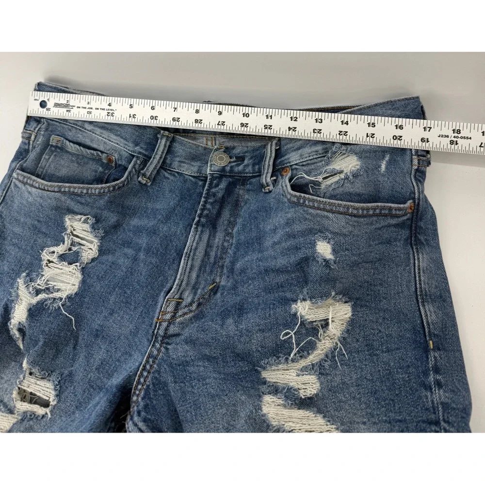 H&M‎ Mens Regular Fit Distressed Denim Shorts Blue Ripped Raw Hem Size 32